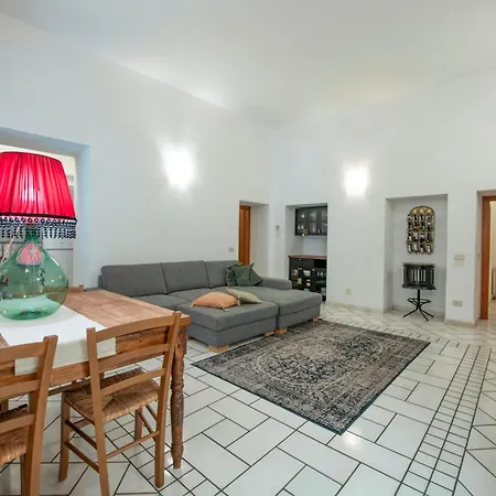 Guarnacci Lejlighed *