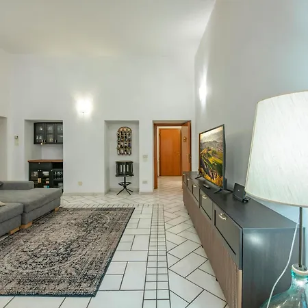 Guarnacci Lejlighed *