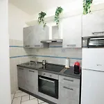 Apartman Guarnacci
