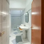 Guarnacci Apartman *