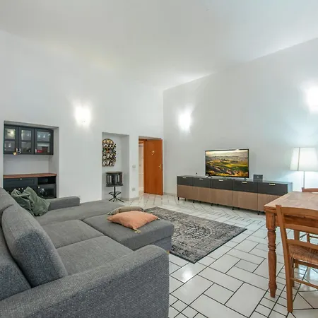 Apartment Guarnacci Volterra